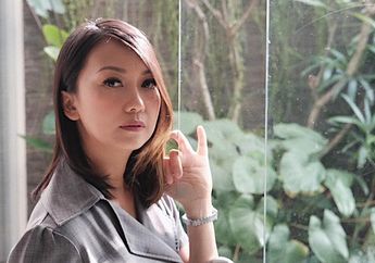 Keseruan Nola Rayakan Ulang Tahun ke-40 Bersama para Anggota AB Three