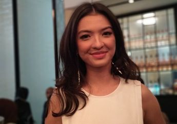 Rayakan Lomba 17 Agustus, Raline Shah Suka Lomba Tangkap Belut