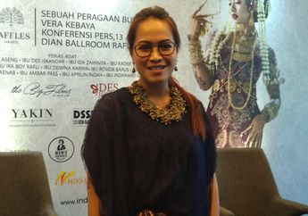 Dipercaya untuk Membuatkan Baju Pengantin Atta Halilintar dan Aurel Hermansyah Jadi Tantangan Tersendiri Bagi Desainer Vera Anggraini 