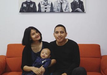 Istri Melahirkan Ketika Sedang Manggung, Indra Prasta 'The Rain' Akui Jarang Berada di Rumah