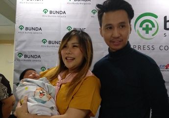 Cherly Juno Sensi Ditanya Berat Badan Pasca Melahirkan Anak Pertama