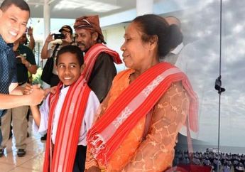 Berdinding Bambu dan Beratapkan Seng, Begini Kondisi Rumah Joni