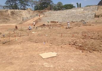 Cerita Para Pekerja Relokasi Makam Tol Batang-Semarang yang Temukan Gigi Emas Jenazah di TPU Berusia 300 Tahun