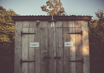 3 Toilet Unik dari Berbagai Negara, Ada Toilet Umum yang Transparan!