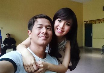 Tahap Cerai, Delon Thamrin Anggap Wajar Ajak Yeslin Wang Nonton