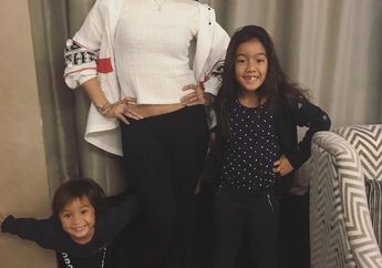 Unggah Foto saat Masih Remaja, Sheila Marcia Dibilang Mirip Putrinya Banget