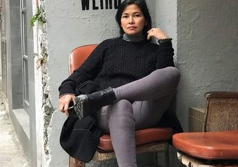 Selamat! Djenar Maesa Ayu Menikahi Seorang Sutradara di Singapura