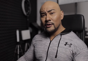 Deddy Corbuzier Hampir Menangis di Hadapan Denly Tan, Pencipta Lagu Merah Putih Benderaku