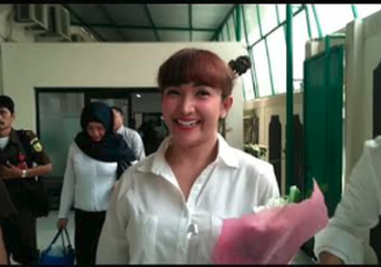 Pengacara Ngotot Minta Roro Fitria Direhabilitasi