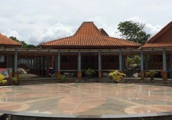 Yuk Intip Uniknya 6 Desain Atap Rumah Adat yang Sarat Akan Makna!