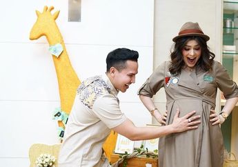 Jarang Unggah Foto Bersama, Suami Carissa Putri Tampil dengan Gaya Rustik Saat Baby Shower