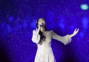 Nyanyikan Lagu di Closing Ceremony Asian Games, Penampilan Isyana Sarasvati Bikin Haru!