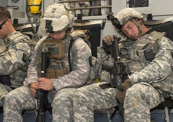 Ternyata ini Trik Rahasia Para Tentara Untuk Tidur Nyenyak dan Lelap