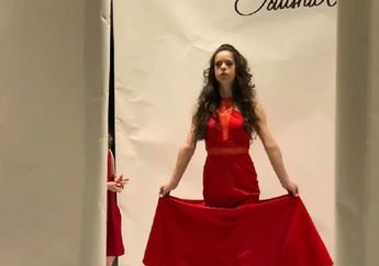 Model dengan Down Syndrome Juga Runway di New York Fashion Week loh!