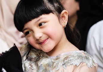 Arsy Hermansyah Lakukan Falling Stars Challenge, Super Lucu dan Gemas!