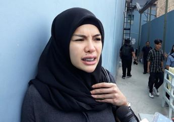 Berita Terkini Nikita Mirzani: Belum Resmi Bercerai , Sudah Pacari Pemain Basket?