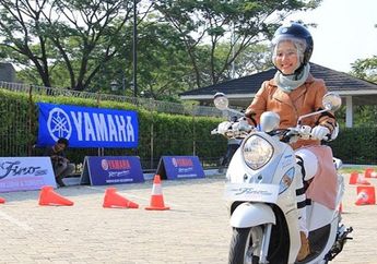 Hijabers Begini Loh Cara Pilih Helm, Nggak Hanya Modelnya Lucu