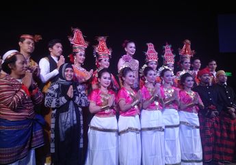 Kezia Warouw Ajak Generasi Muda Menggali Budaya Lewat Pementasan Sipakainga
