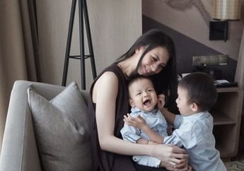 Jarang Foto Bareng Anak ke-2, Donita: Bukan Karena Ngga Sayang!