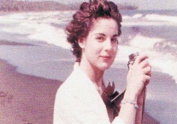 Kisah Marita Lorenz, Agen Mata-mata Cantik CIA yang Malah Jatuh Cinta Pada Calon Korbannya