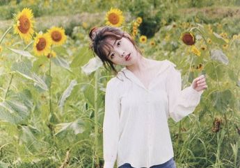 Merayakan 10 Tahun Debut, IU Menghadiahkan Video ASMR Kepada Fans