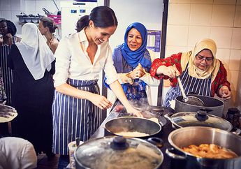 Sering Berkunjung ke Pengungsian, Meghan Markle Bantu Korban Kebakaran Lewat Buku Resep Masakan