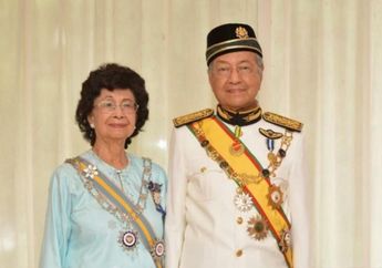 Mahathir Berencana Jual Aset Malaysia untuk Membayar Hutang Sebesar Rp 3,6 Triliun