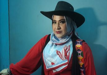 Mata Berkaca-kaca, Kakak Dhawiya Menanti Elvy Sukaesih Luluh Hatinya
