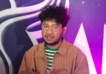 Rayakan Satu Tahun Dirilisnya Album Mantra-mantra, Kunto Aji Adakan Konser Istimewa tentang Isu Kesehatan Mental