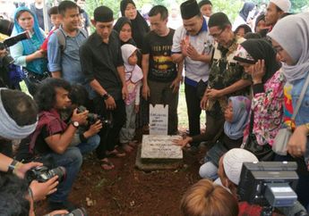 Tak Punya Kompor untuk Masak hingga Siapkan Kain Kafan Sendiri, Komedian ini Makan Nasi Campur Garam Sampai Ajal Menjemput