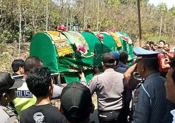 Jenazah Haringga Sirla, Suporter Korban Pengeroyokan Dimakamkan, Tangis Ibunda Pecah