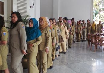 Kabarnya Sudah Dinantikan Sekali, Pemerintah Akhirnya Buka Suara Soal Pencairan Gaji Ke-13 PNS