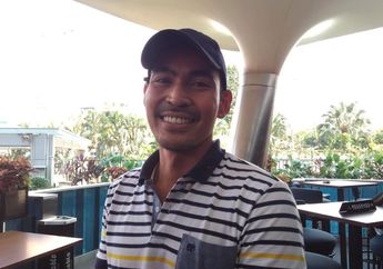 Semangat Gigih Robby Purba untuk Bertemu Joko Susilo Guru Viral yang 'Diguyoni' Siswanya