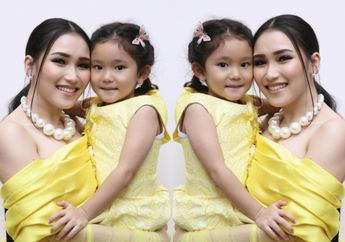 Pede Tampil Cetar, Intip Deretan Penampilan Fresh Ayu Ting Ting dalam Balutan Gaun Kuning