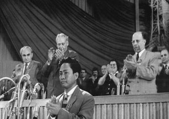 Bukan DN Aidit, Melainkan Dua Orang Inilah Pentolan PKI yang Bahkan Pernah Bertemu Stalin di Uni Soviet