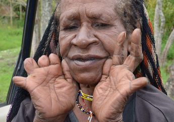 Mengenal Tradisi Potong Jari Suku Dani Sebagai Bentuk Rasa Kehilangan
