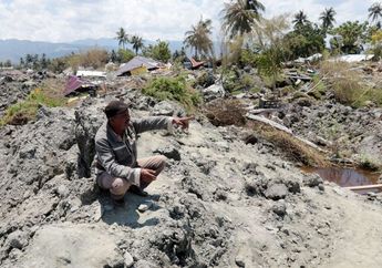 Lumpur Mengubur Kelurahan Petobo, Seorang Wanita Tertimbun Saat Menggendong Anaknya 