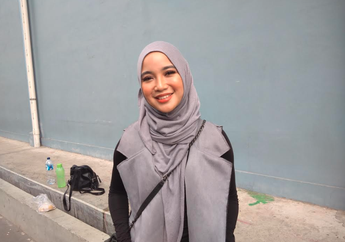 Sering Bolak-balik ke Palu, Chacha Frederica Selalu Nangis Setiap Liat Video Gempa dan Tsunami di Sana