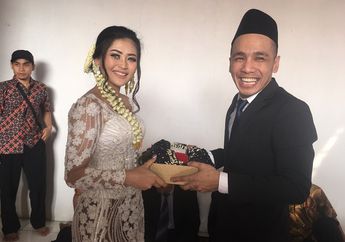 Makna di Balik 15 Gram Emas Kawin Ovi Sovianti Eks Duo Serigala