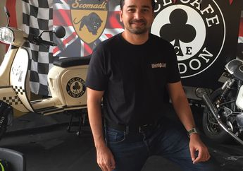 Deretan Foto Jadul Umar Lubis, Berambut Gondrong Saat Masih Muda!