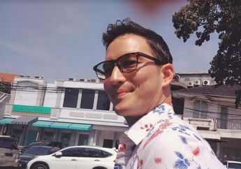 Baru Pacaran, Mike Lewis dan Kekasihnya Langsung Terjebak LDR