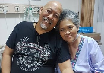 5 Potret Kesetiaan Indro Warkop Saat Temani Istri Berjuang Melawan Kanker Paru-Paru