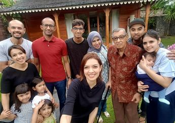 Najwa Shihab Mengaku Belajar Semangat dari Sosok Sang Mama, Fatmawati Assegaf