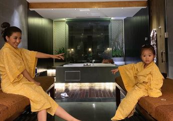 Mengintip Serunya Sarwendah dan Thalia Saat Tunggangi Kuda