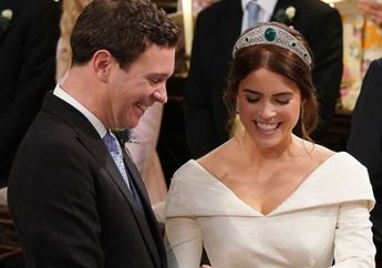 Momen Lucu Royal Wedding Putri Eugenie: Ketika sang Suami Kepergok Kesulitan Pakaikan Cincin