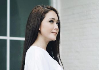 Maia Estianty Jadi Model Dadakan untuk Penggalangan Dana Gempa Palu dan Donggala
