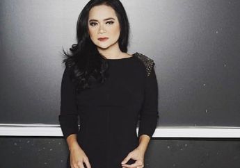 Merasa Gagal Jadi Istri, Shezy Idris Pilih Instropeksi Diri