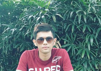 Mengundurkan Diri dari Denmark Open 2018, Inilah Pebulutangkis Fajar Alfian yang Punya Kebiasaan Konyol di Luar Lapangan