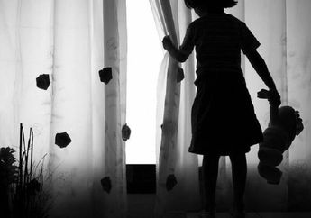 Biadab, Tega Jual Anak Kandungnya yang Masih Umur 7 dan 8 Tahun ke Pedofilia, Ibu Ini Diam Saksikan 2 Gadisnya Diperkosa di Mobilnya