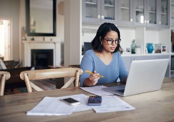 Wah, Ternyata Perempuan Terbukti Lebih Canggih Berinvestasi, loh!